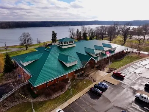 Manufacturer-certified roof installation in New Castle